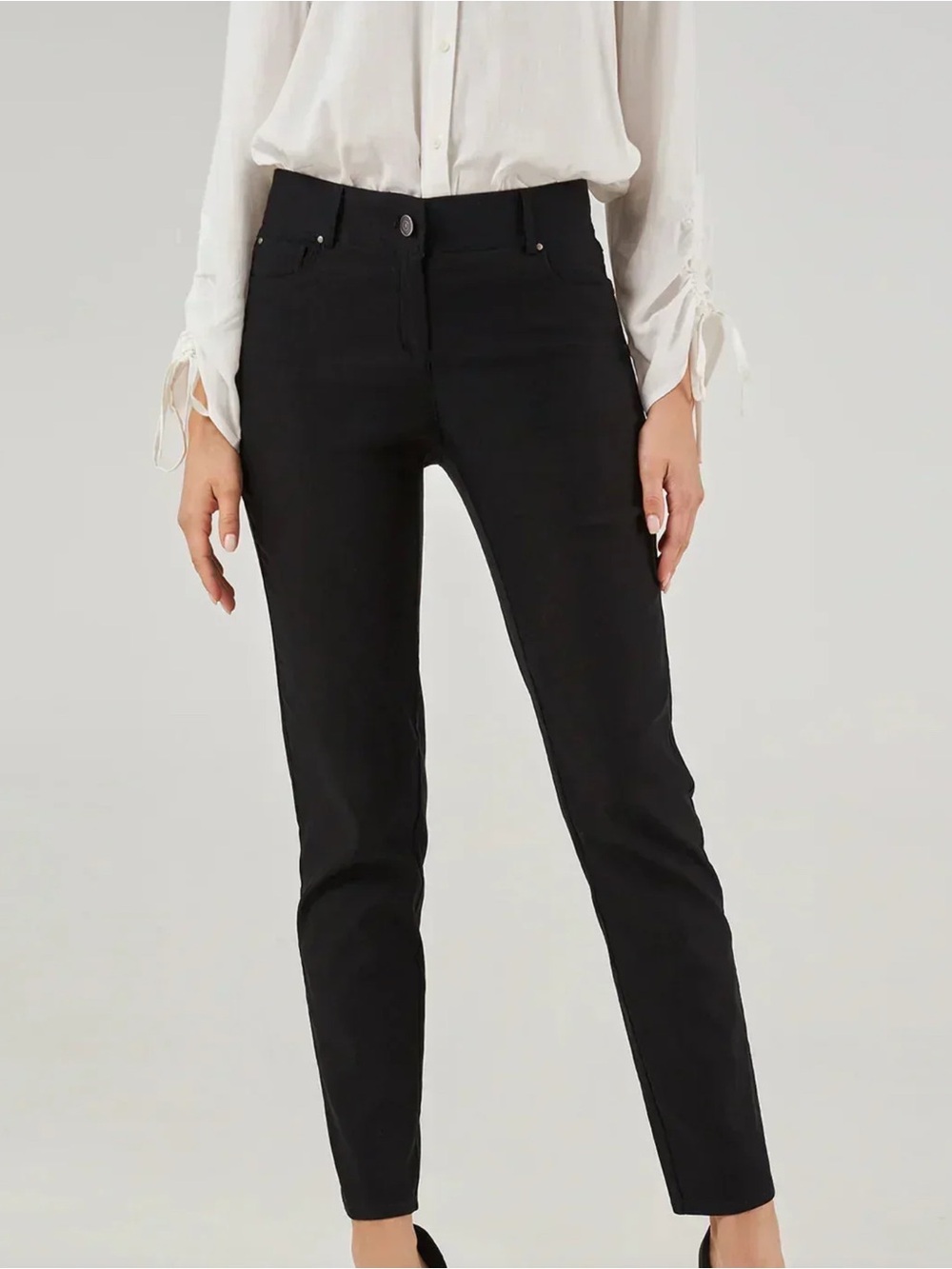89th & Madison Black Straight-Leg pants
